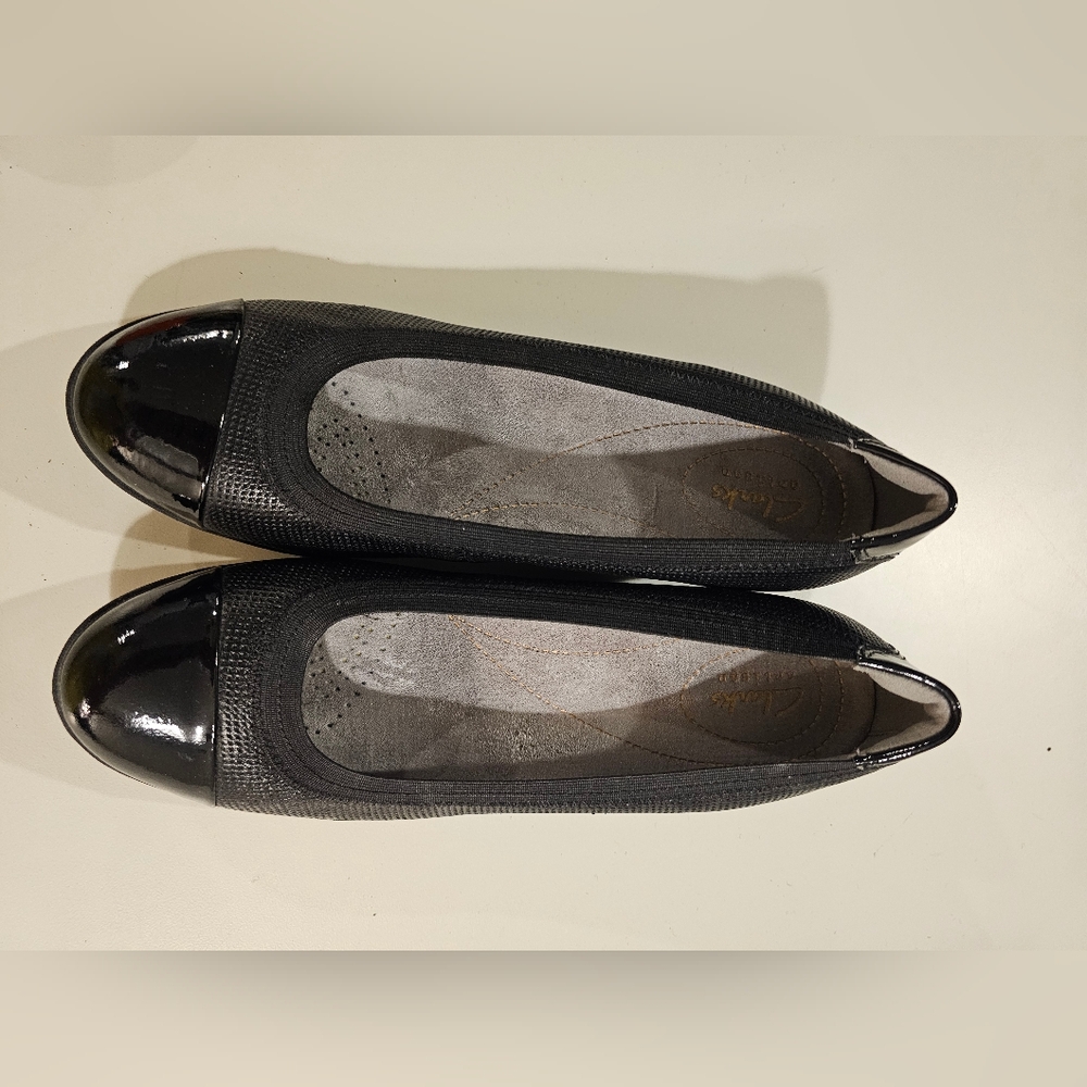 Elegant Black Women's Flats